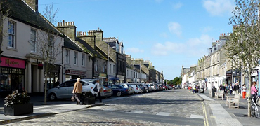 St Andrews town centre by Rob Farrow on Geograph